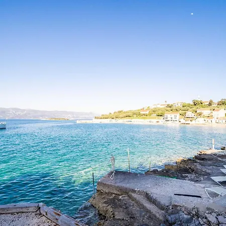 Apartamento Nikolina Lu - Two-bedroom With Terrace *