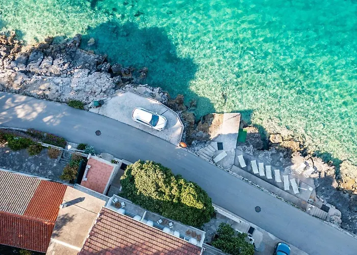 Nikolina Lu - Two-bedroom With Terrace Apartamento *