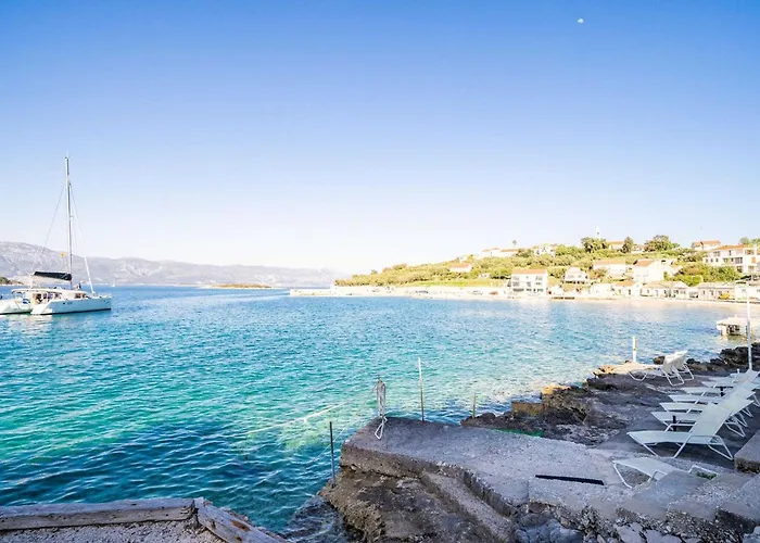 Apartamento Nikolina Lu - Two-bedroom With Terrace *